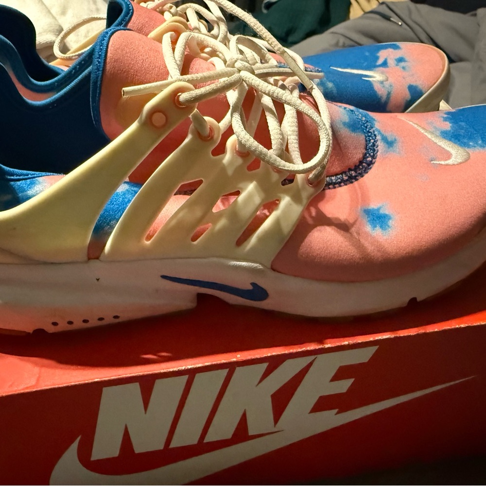 Nike Presto Blue and Pink Tie-Dye Athletic Sneakers - Picture 2 of 6